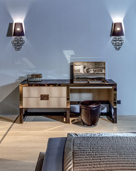 Area-beauty-e-cabina-armadio_Orwell-Make-up_Gallery_Preview_01