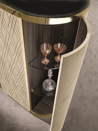 BEVERLY_cabinet_4_G3476