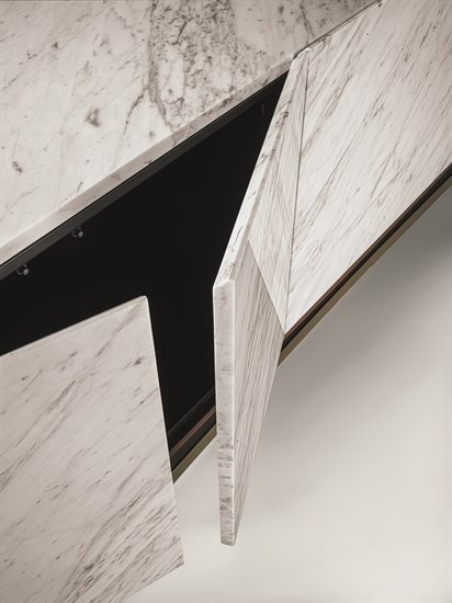 CONCORD_cabinet_17_G9710