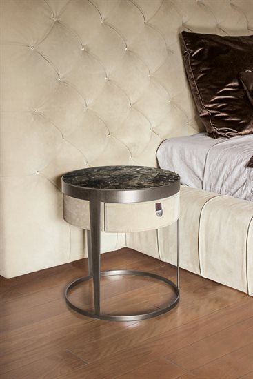 Complementi-notte_Amadeus-bedside-table_Gallery_Preview_02