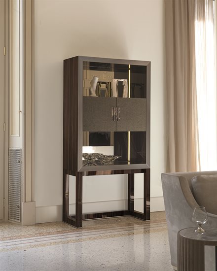 Contenitori-e-librerie_Orwell-tall-cabinet_Gallery_Preview_03