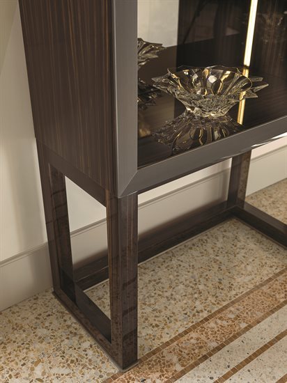 Contenitori-e-librerie_Orwell-tall-cabinet_Gallery_Preview_04