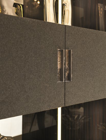 Contenitori-e-librerie_Orwell-tall-cabinet_Gallery_Preview_05