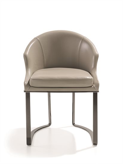 DAPHNE_chair_1_G4952