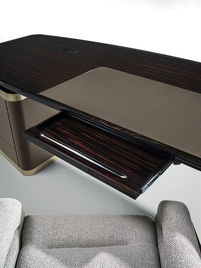 ECTOR_desk_table_9_G5283