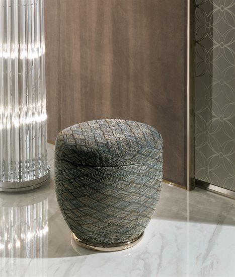 GODWIN-POUF_gallery_2(0)_G9874