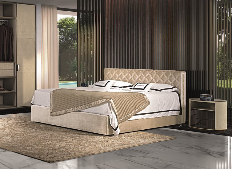 HELMUT_bed_5_G1319