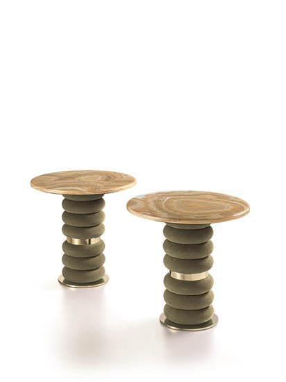 KAREN_smalltable_4_G4749