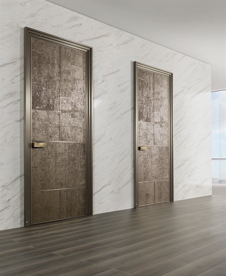 LAND_door_21_G3508