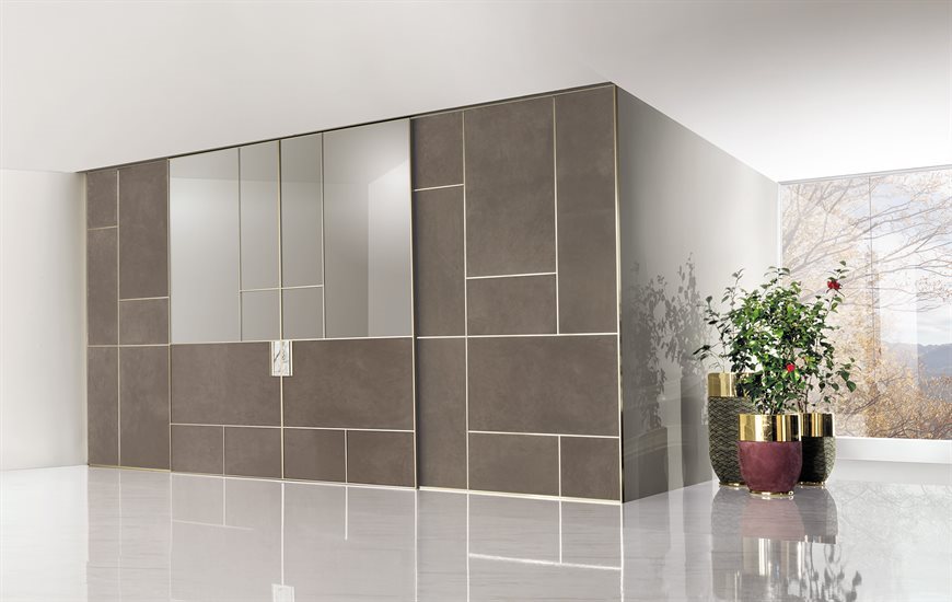 LAND_door_8_G6222