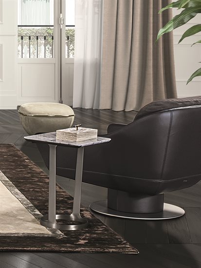 LEVITY_smalltable_1_G5666