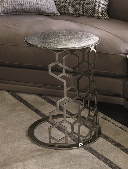 MARTIN_smalltable_7(0)_G8413