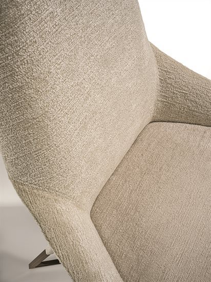MIU_chair_18_G8270