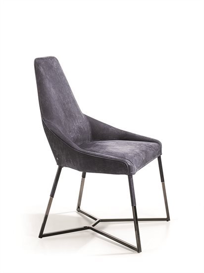MIU_chair_1_G4990