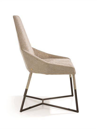 MIU_chair_21_G8882
