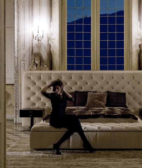 NAPOLEON-BED_gallery_1_G7530