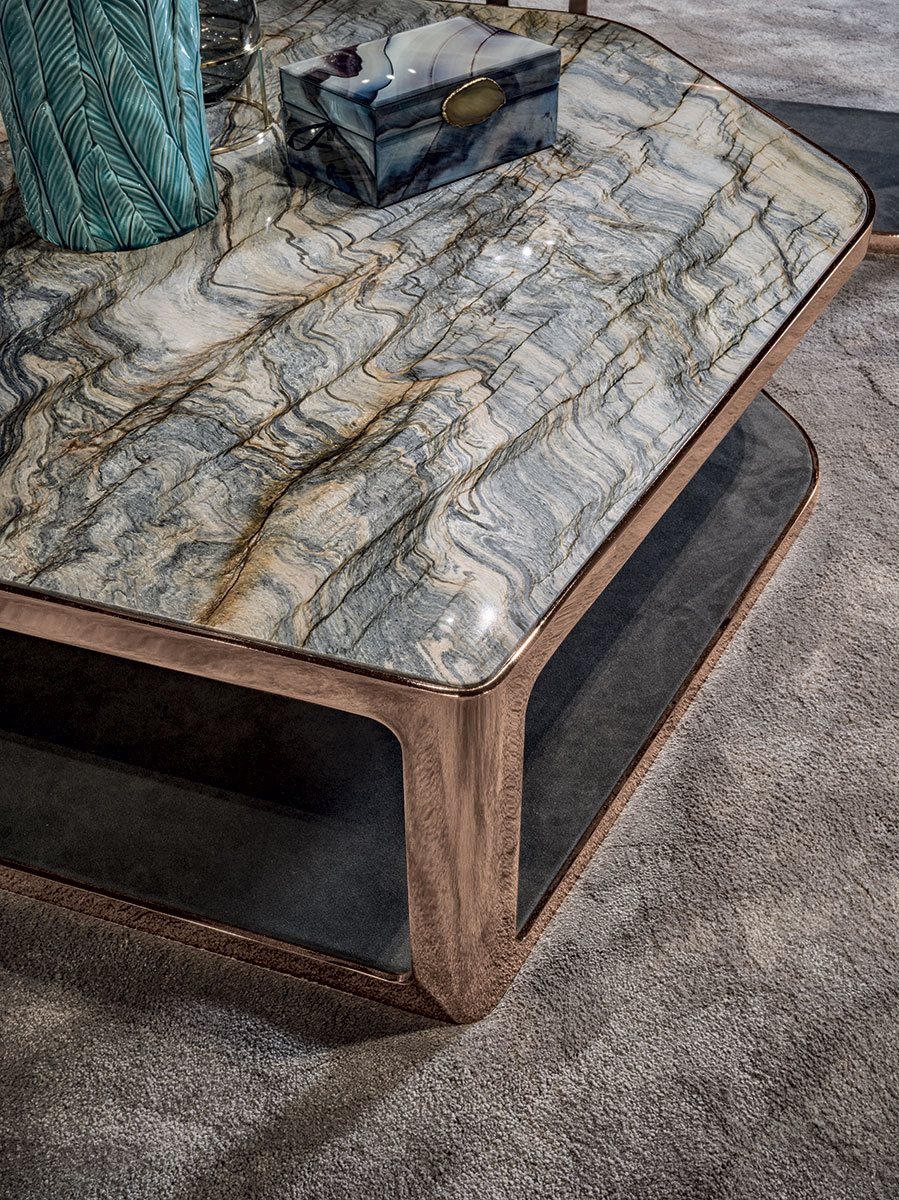 NEWS_BlackRose_gallery04