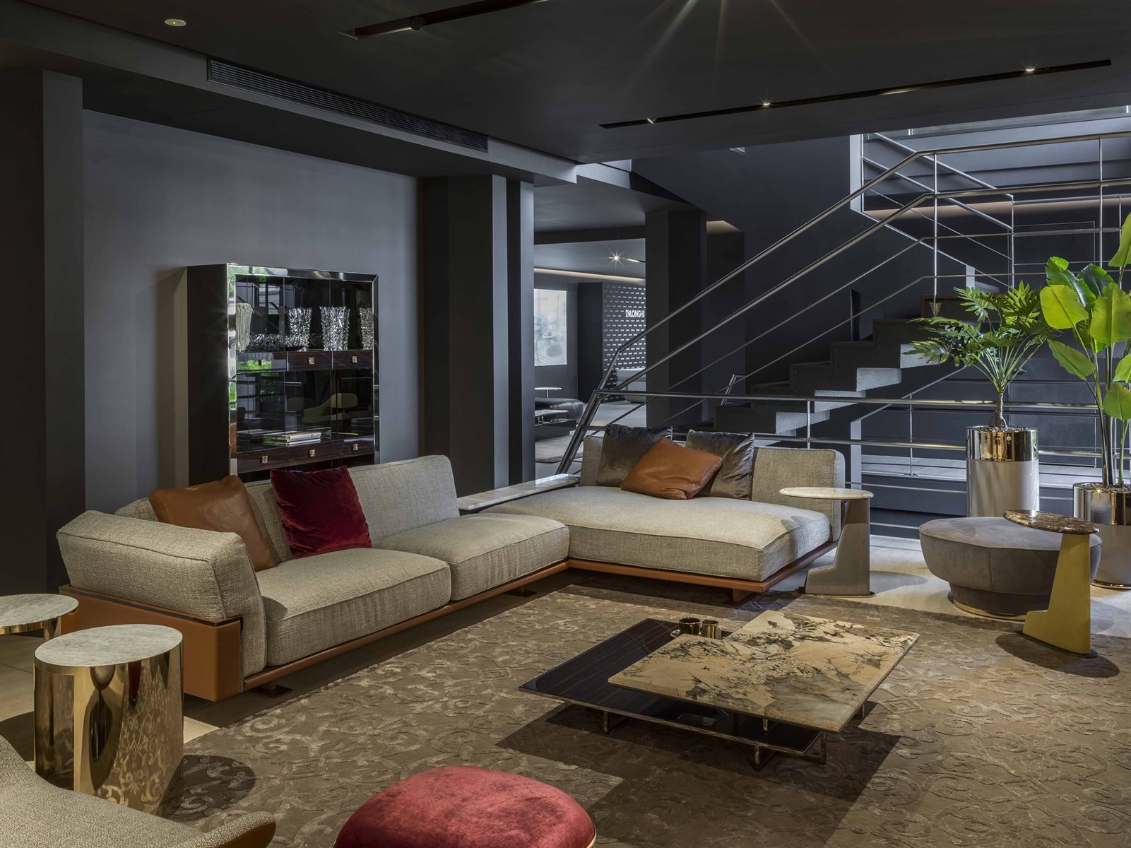 NEWS_showroom_gallery03(2)