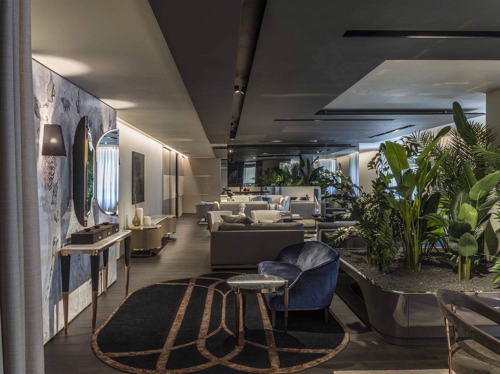 NEWS_showroom_gallery05(2)