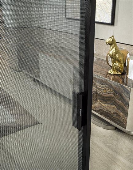 SPARK_door_8_G4849