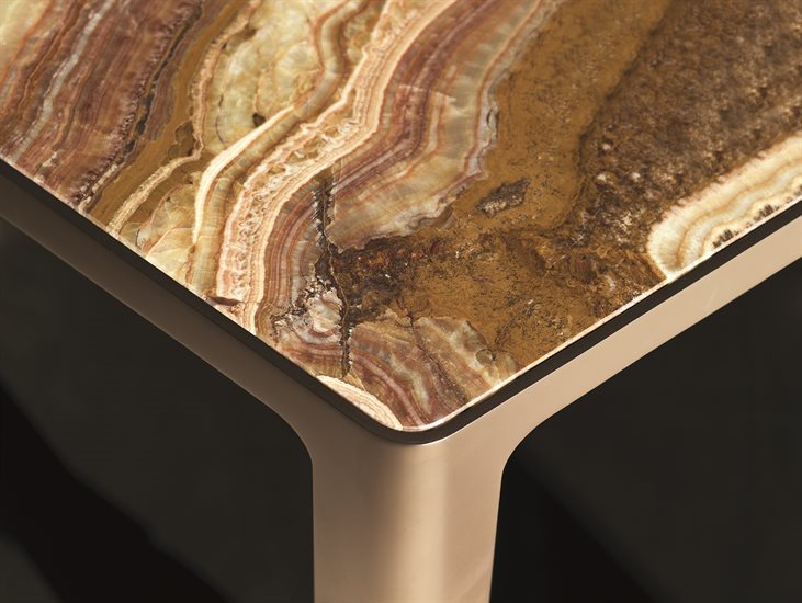 TILES_smalltable_10_G2009