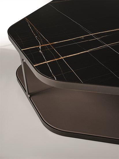 TILES_smalltable_8_G4332
