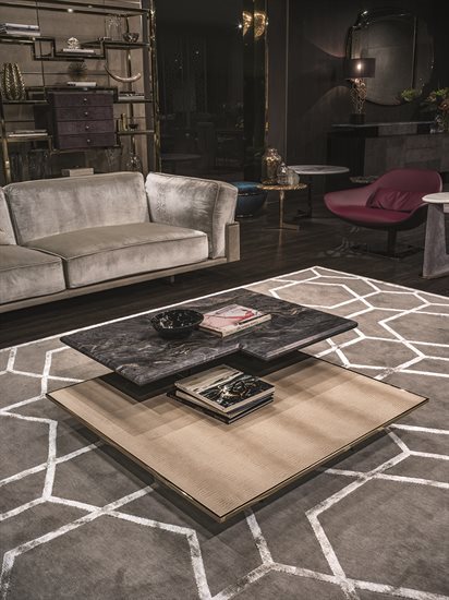 WALT_smalltable_2(0)_G2184