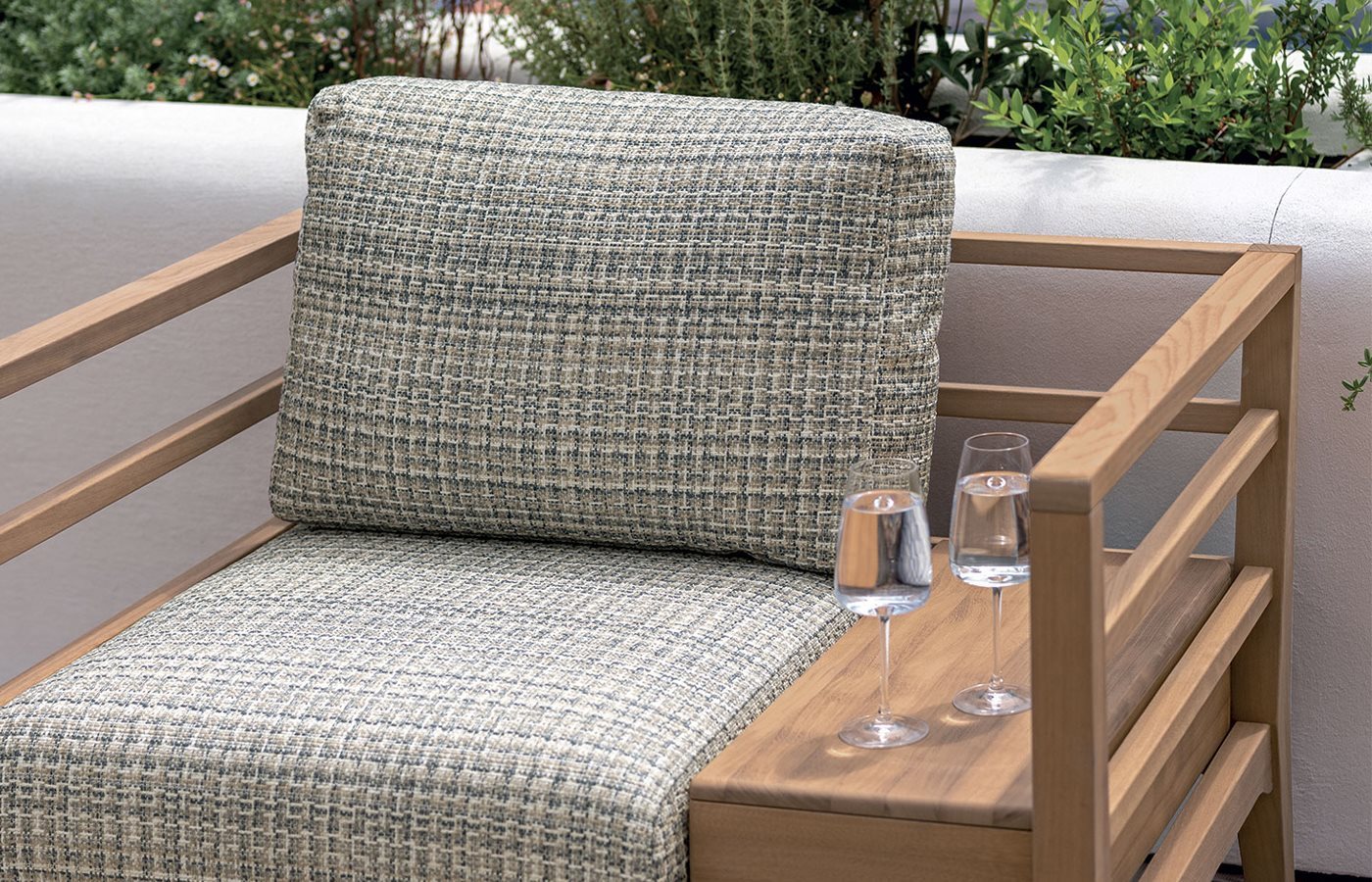 armchairwithstorage_Stadel_Dettaglio-Ambientata