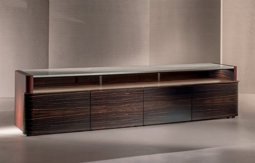 Cabinet_Sean_Gallery_Zoom_03_26