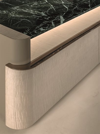 Cabinet_Sean_Gallery_Zoom_06_26