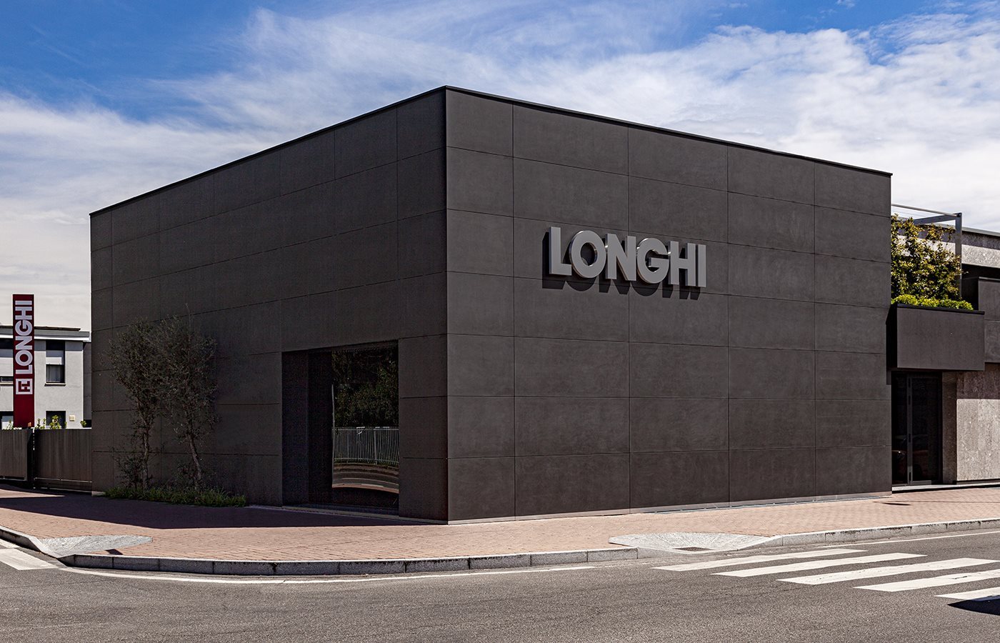 longhi_azienda_esterno(0)